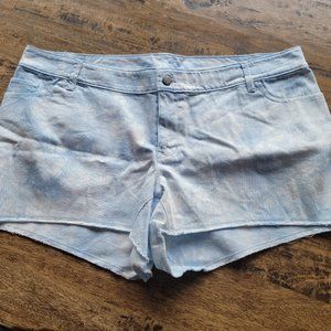 Old Navy Tie Dye Denim Shorts, Frayed Edge Size 18